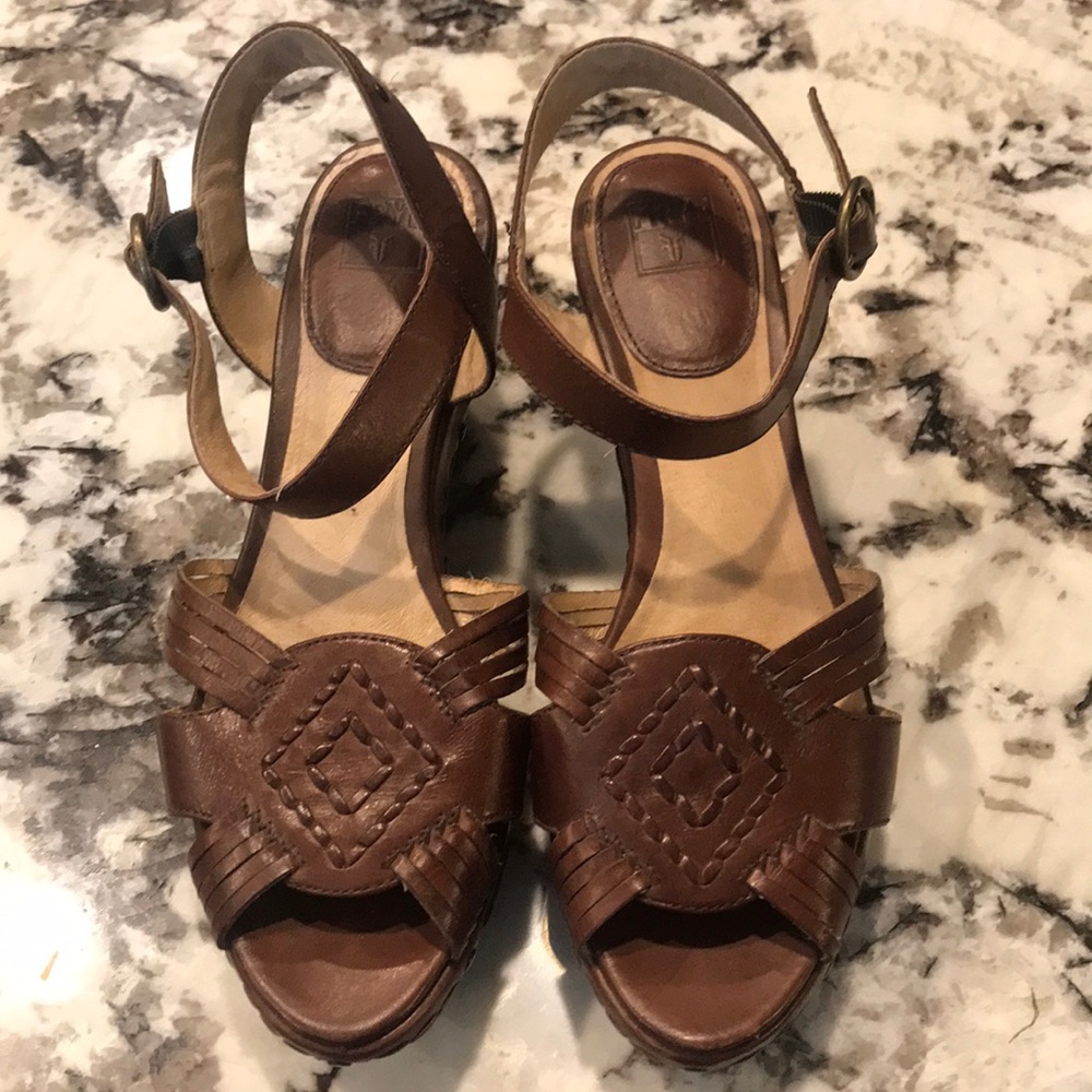 Frye brown leather sandals
